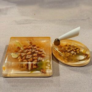 Vintage Lucite Pressed Flower Pen Holder Set